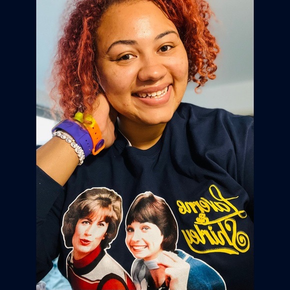 Meet your Posher, Nicole - Picture 1 of 1